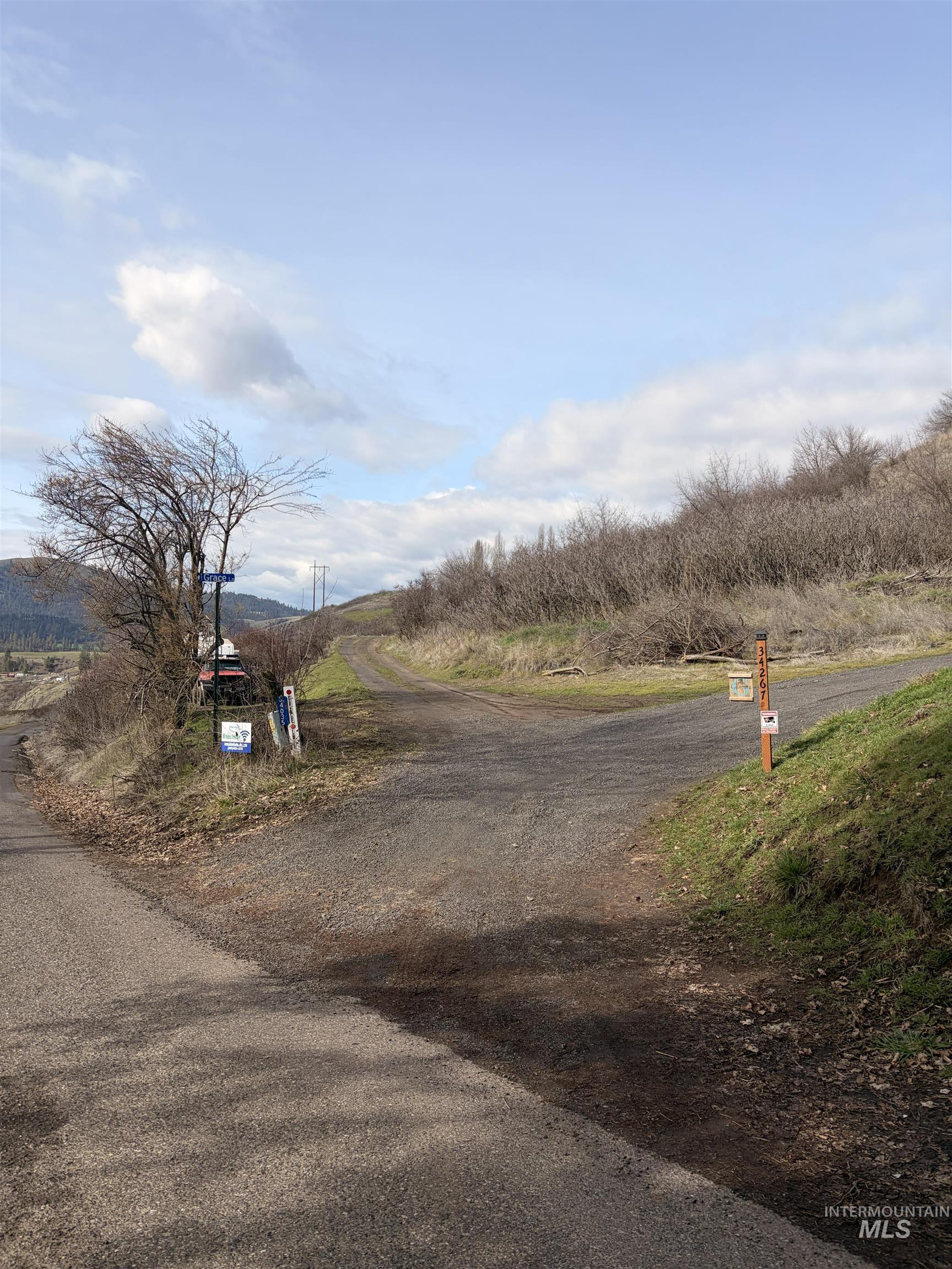 36171 River Road Lenore, ID 83541 - Photo 4 of 36 View of asphalt street featuring a rural view
