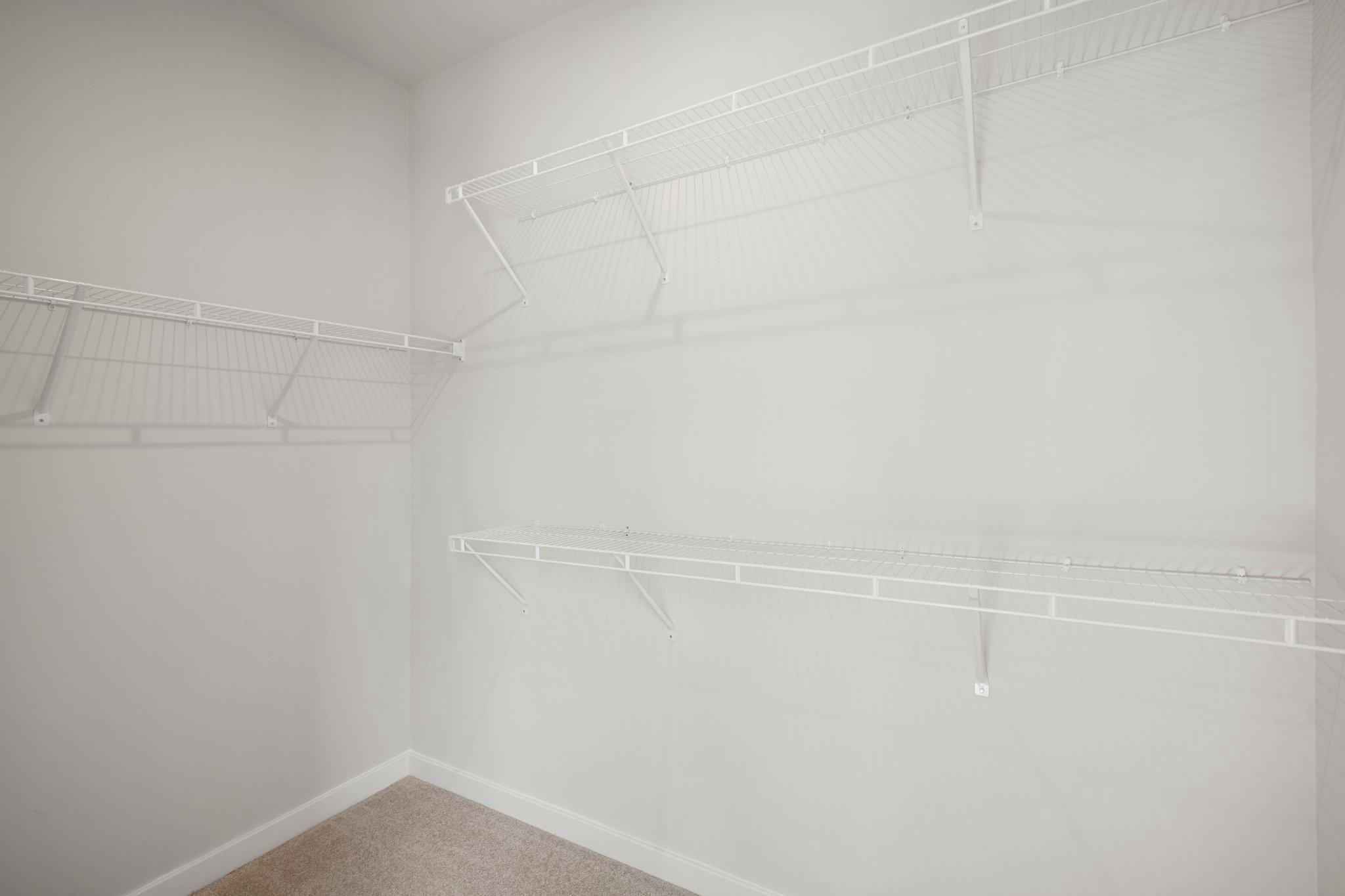 3811 Shale Ridge Road Woodbridge, VA 22193 - Photo 18 of 26 Large Walk-In Primary Closet