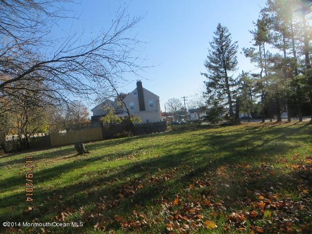 219 Ravine Drive Matawan, NJ 07747 - Photo 3 of 17 IMG_6625