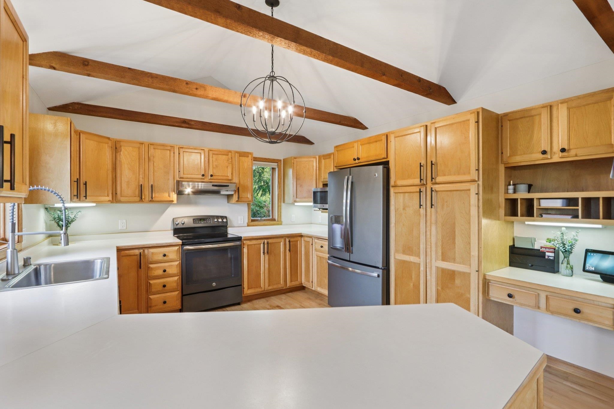 2445 East Gaston Road Cottage Grove, WI 53527 - Photo 16 of 86