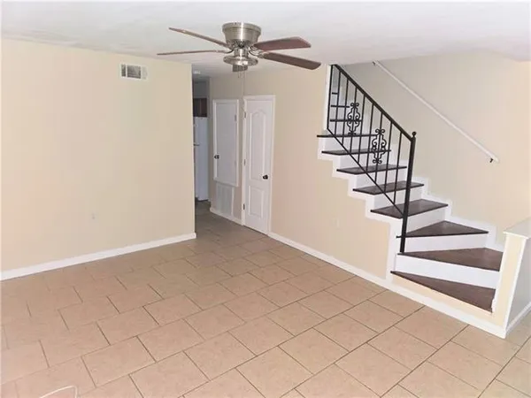 $1,200 | 3329 Golden Drive, Unit A, Chalmette, LA 70043