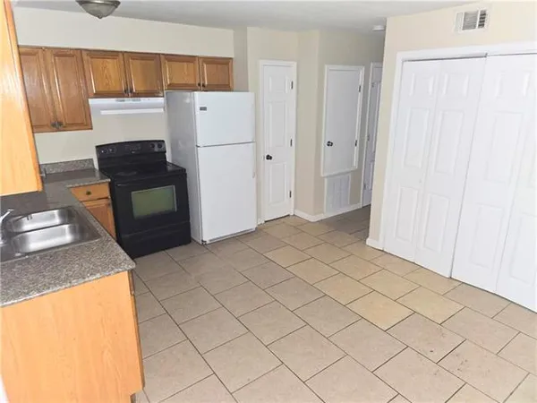 $1,200 | 3329 Golden Drive, Unit A, Chalmette, LA 70043