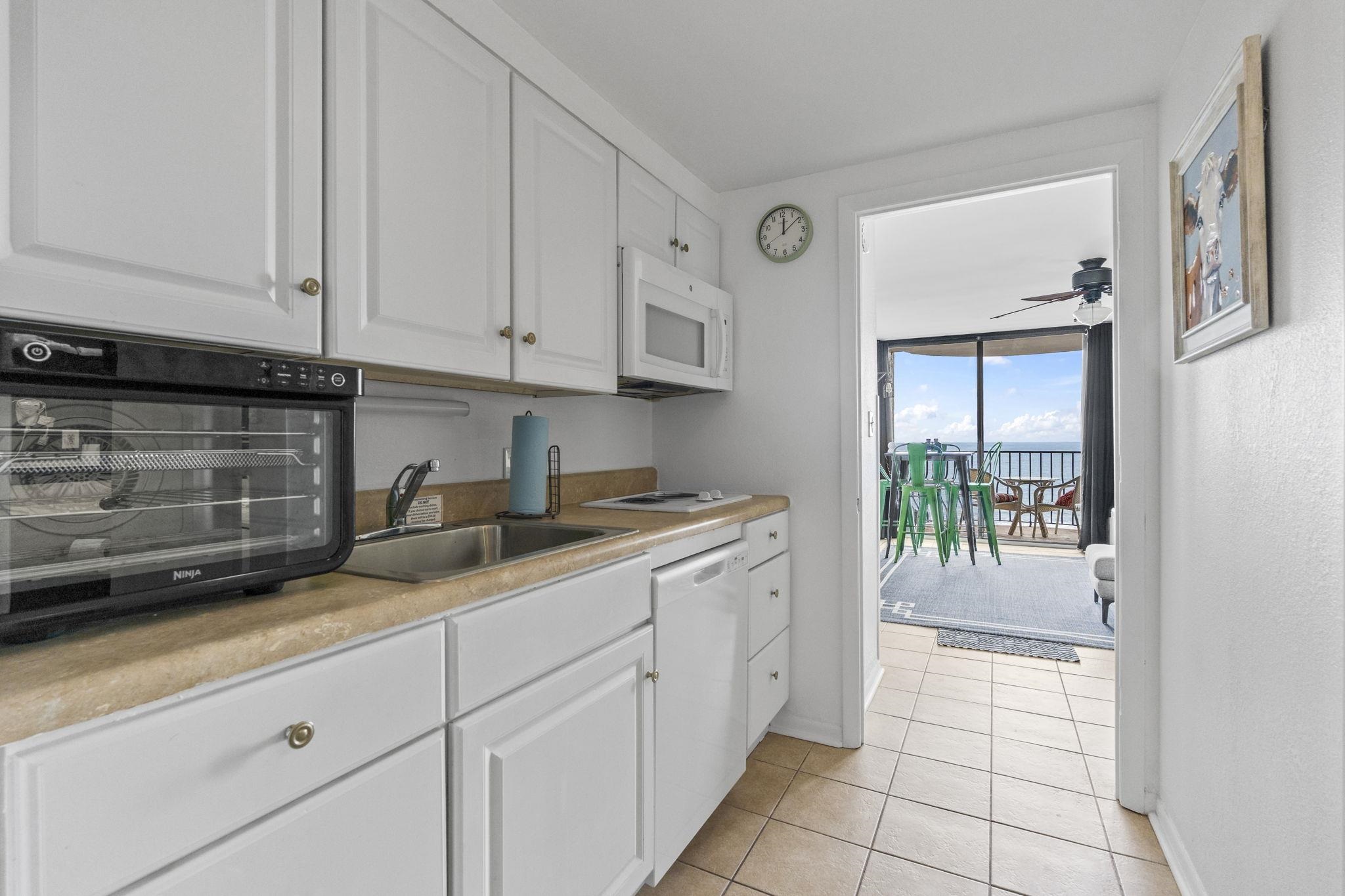 2406 North Ocean Boulevard, Unit 604 Myrtle Beach, SC 29577 - Photo 5 of 32