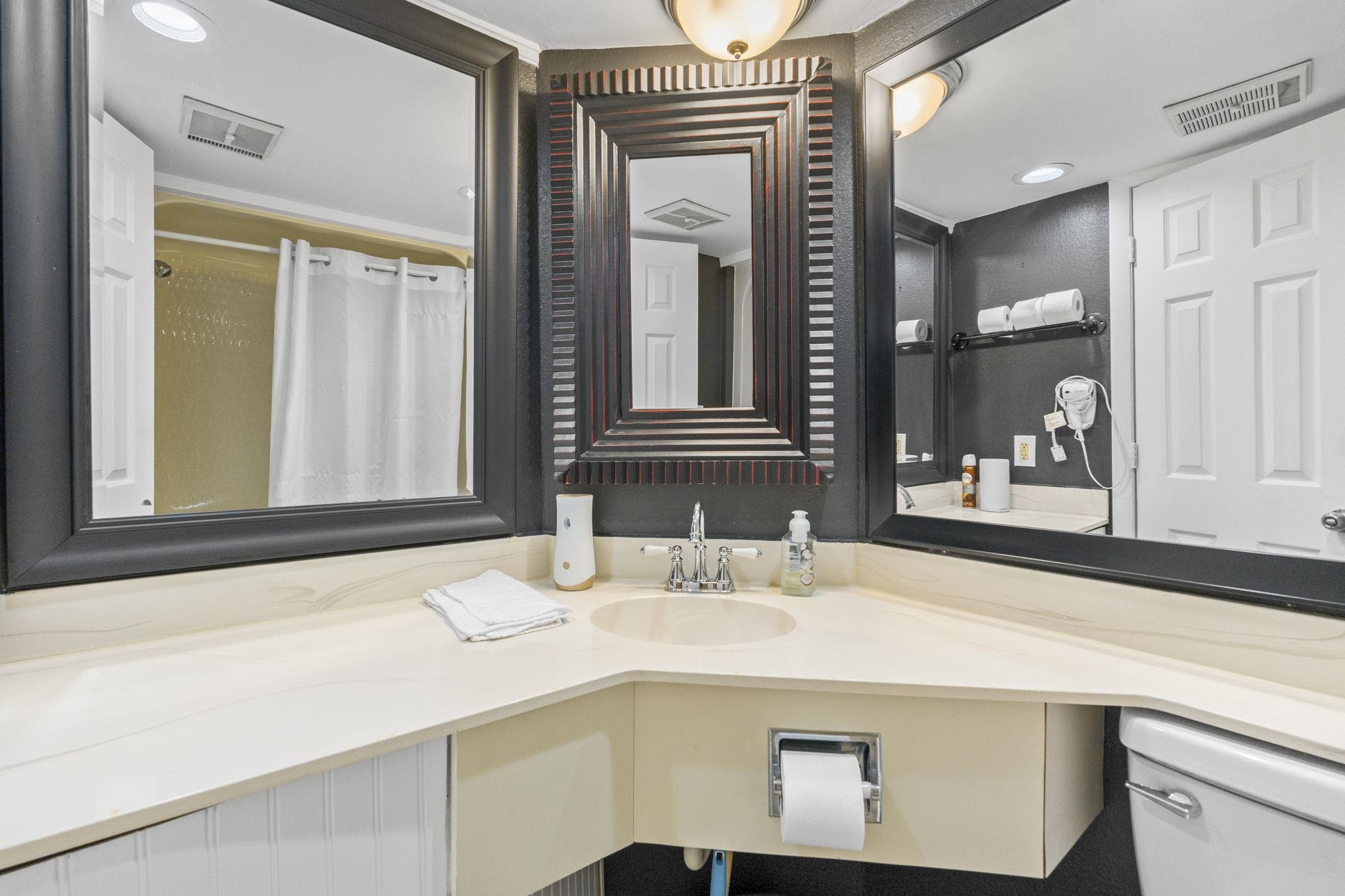 2406 North Ocean Boulevard, Unit 604 Myrtle Beach, SC 29577 - Photo 7 of 32