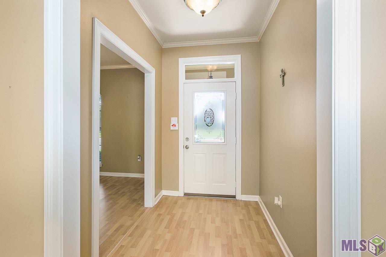11111 Paddock Avenue Baton Rouge, LA 70816 - Photo 3 of 26