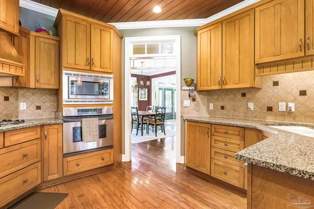 $675,000 | 946 Bucyrus Lane, Cantonment, FL 32533