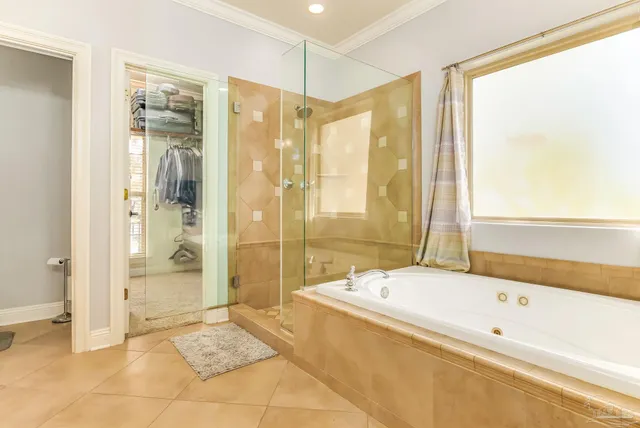 $675,000 | 946 Bucyrus Lane, Cantonment, FL 32533