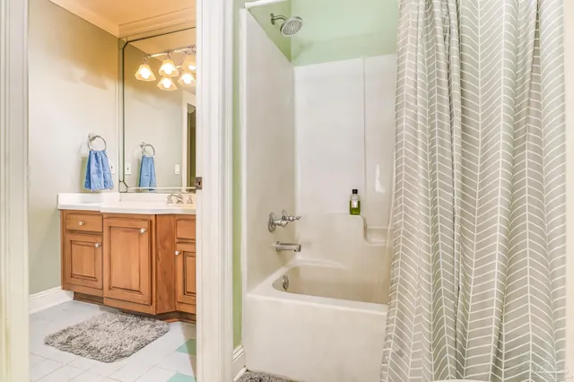 $675,000 | 946 Bucyrus Lane, Cantonment, FL 32533