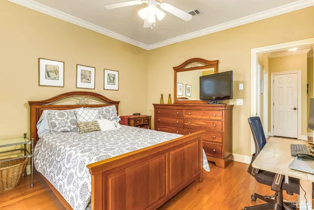 $675,000 | 946 Bucyrus Lane, Cantonment, FL 32533