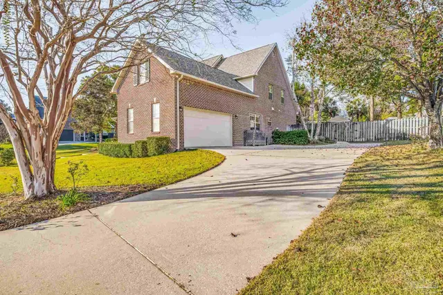 $675,000 | 946 Bucyrus Lane, Cantonment, FL 32533