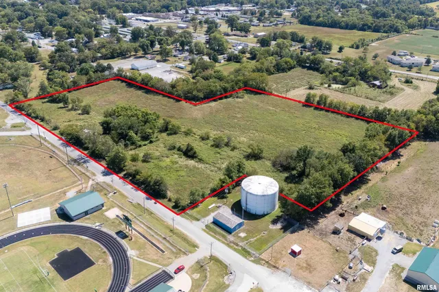 $266,000 | 0 West Main Street, McLeansboro, IL 62859