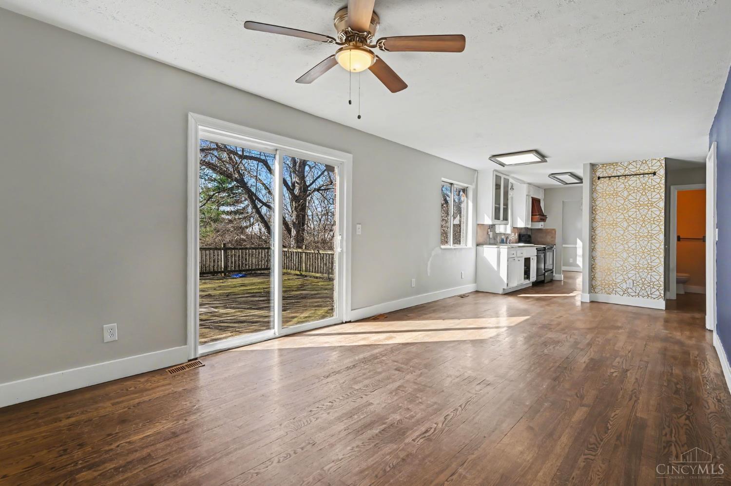 1759 John Gray Road Cincinnati, OH 45240 - Photo 14 of 35 Gallery Image 14