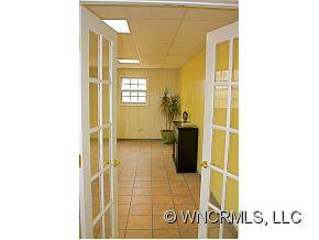 30 Ashe Road Candler, NC 28715 - Photo 14 of 24 Gallery Image 14
