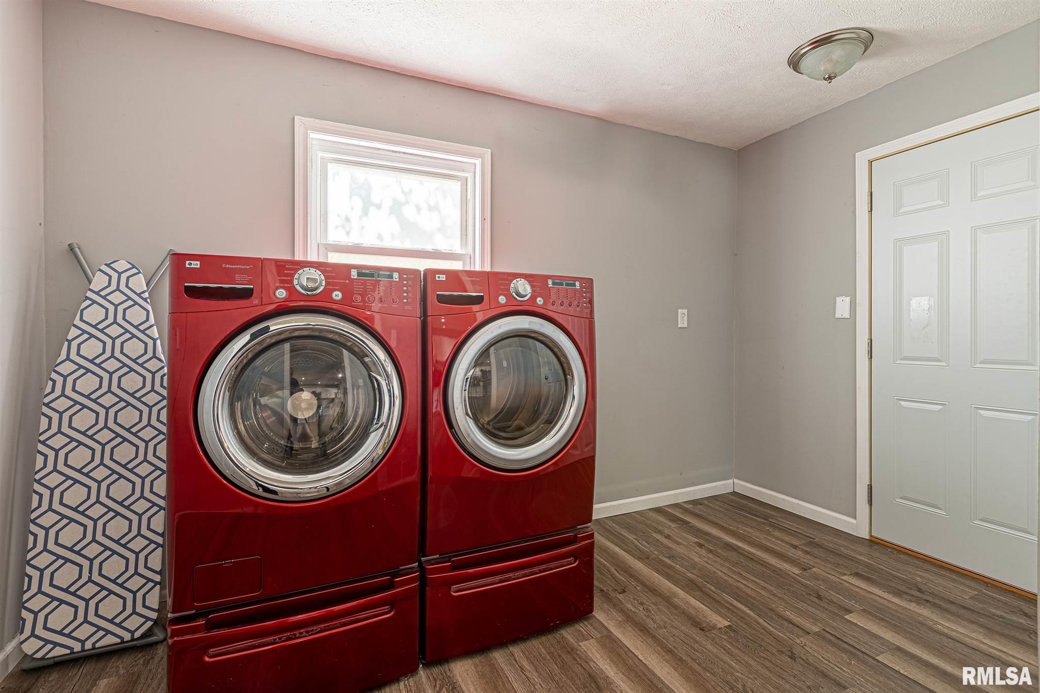 415 Bainbridge Road Marion, IL 62959 - Photo 10 of 39 Gallery Image 10