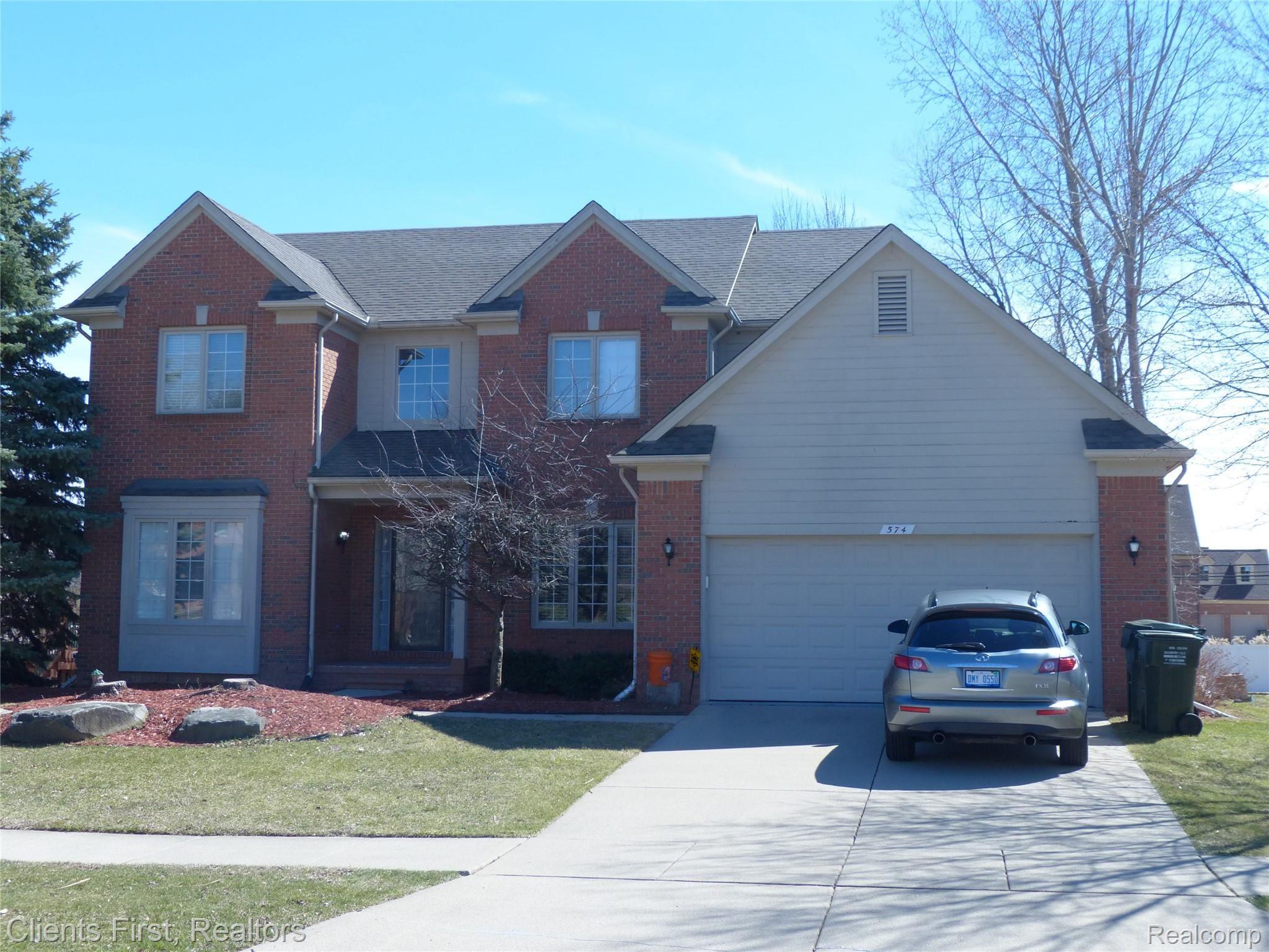 574 Seabrook Drive Rochester, MI 48307 - Photo 1 of 66 P1060362.JPG