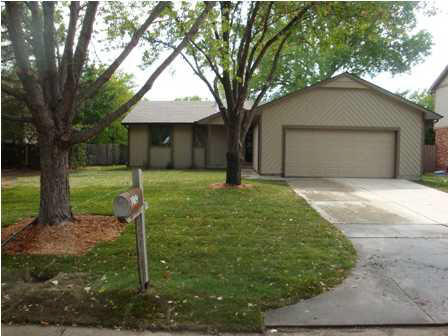10113 Lockmoor Wichita, KS 67207 - Photo 1 of 1 Fresh sod!!