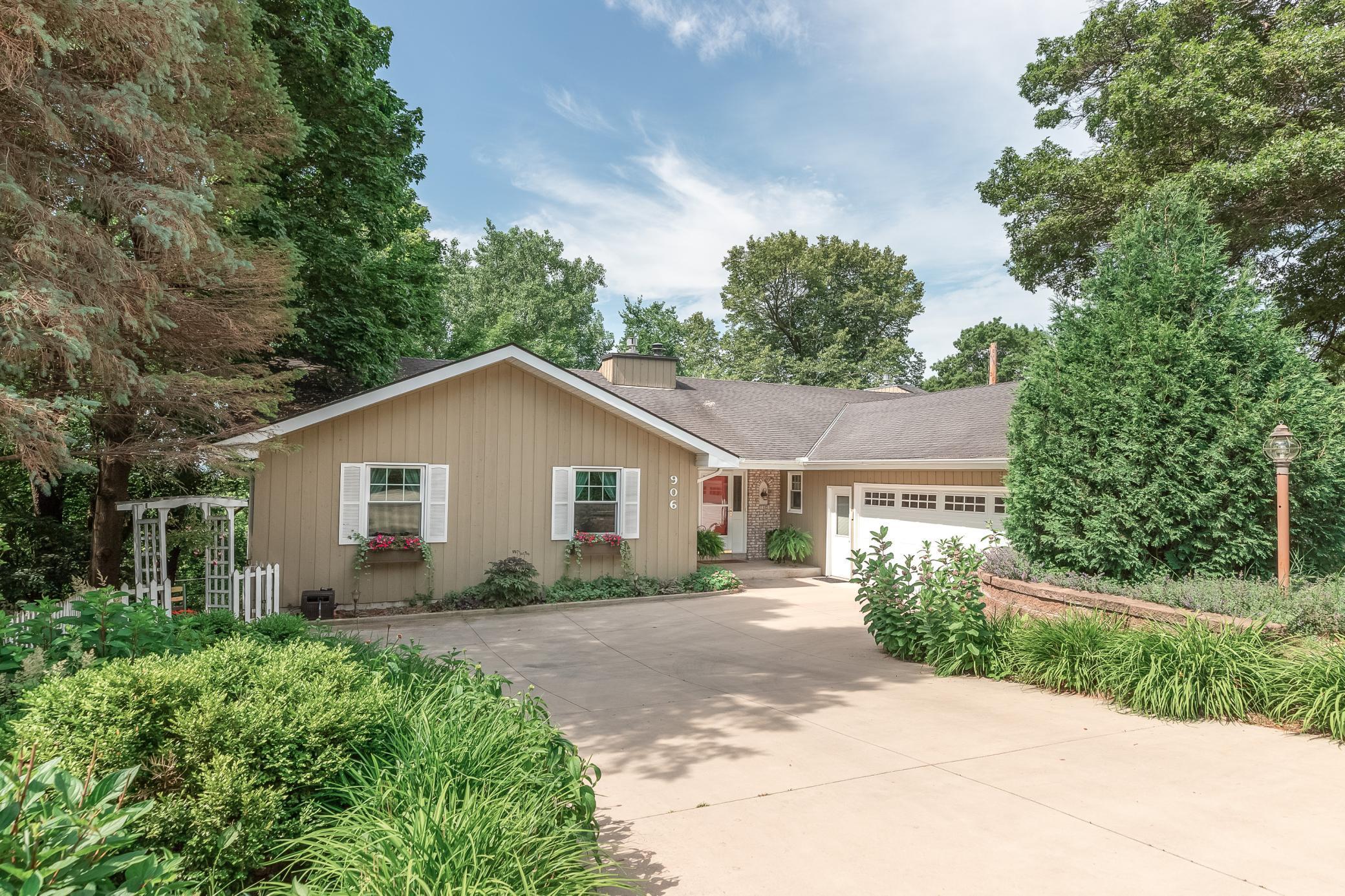 906 19th Street Northeast Rochester, MN 55906 - Photo 1 of 1