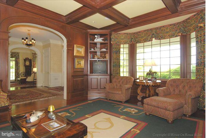 2121 Gadd Road Cockeysville, MD 21030 - Photo 14 of 28 a living room with furniture and a floor to ceiling window