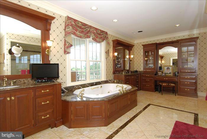 2121 Gadd Road Cockeysville, MD 21030 - Photo 20 of 28 a large bathroom with a large tub and sink