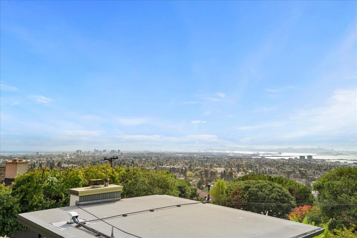 62 Arden Road, Unit 2 Berkeley, CA 94704 - Photo 14 of 17 Gallery Image 14