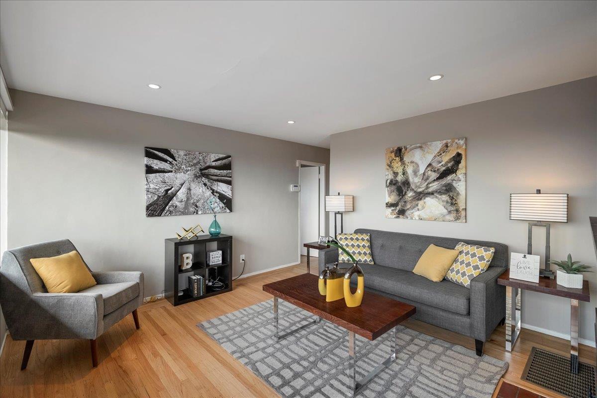62 Arden Road, Unit 2 Berkeley, CA 94704 - Photo 3 of 17 Gallery Image 3
