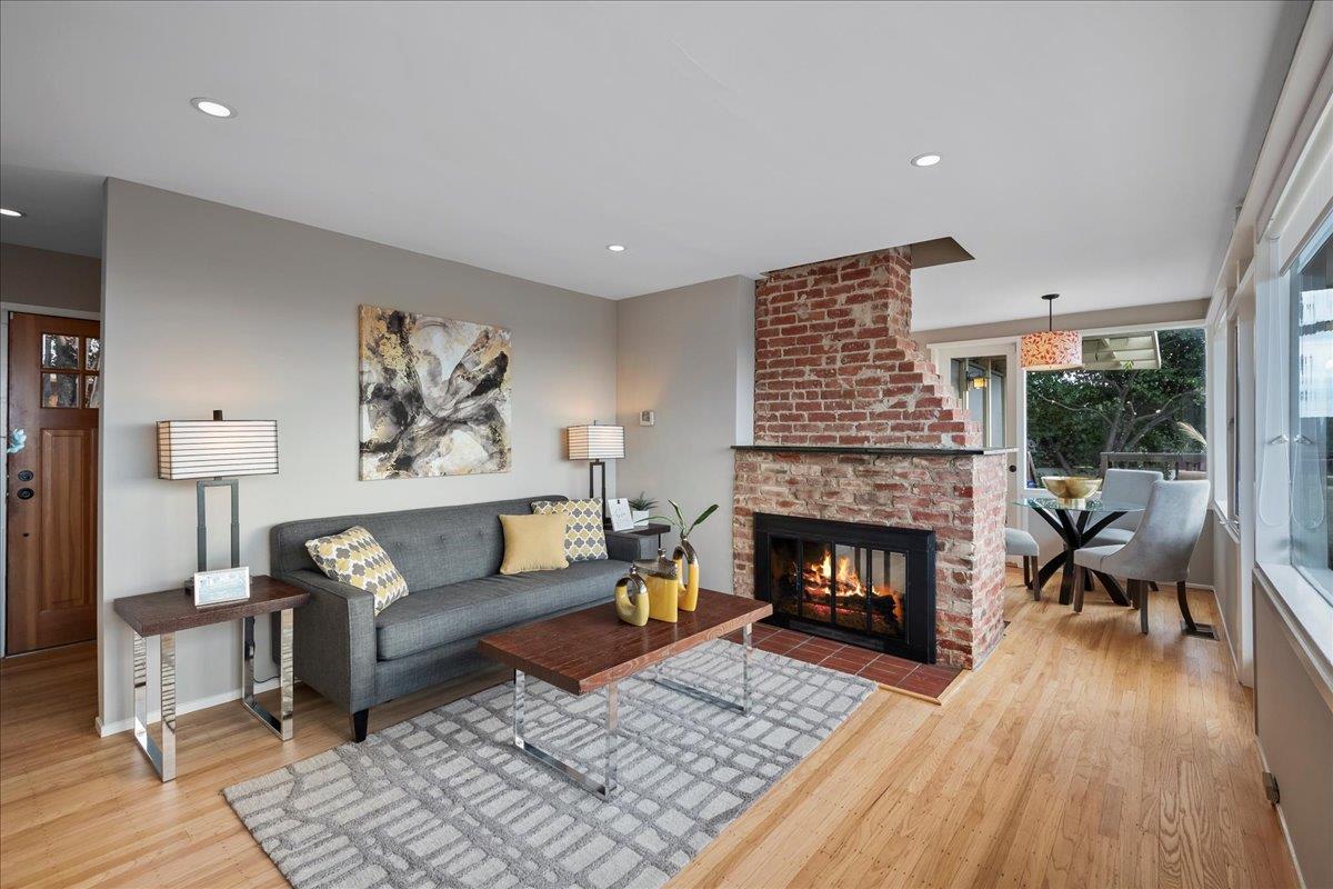 62 Arden Road, Unit 2 Berkeley, CA 94704 - Photo 4 of 17 Gallery Image 4
