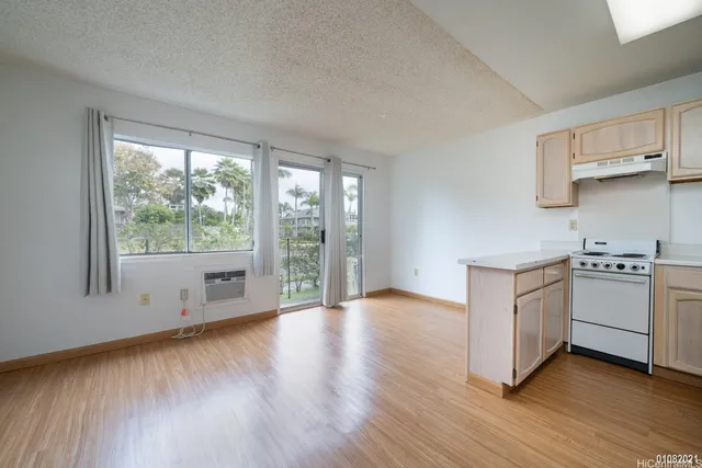 $2,000 | 95-1013 ʻĀinamakua Drive, Unit 71, Mililani, HI 96789