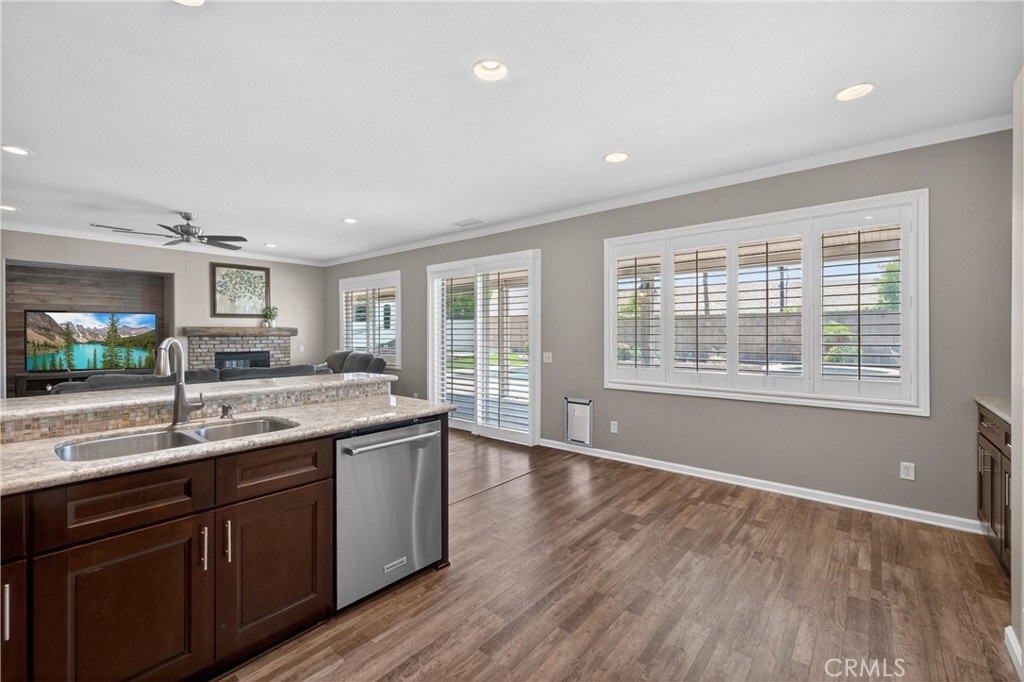 12843 Tarragon Way Riverside, CA 92503 - Photo 17 of 50