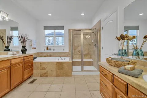 $833,000 | 1701 South Poplar Way, Denver, CO 80224