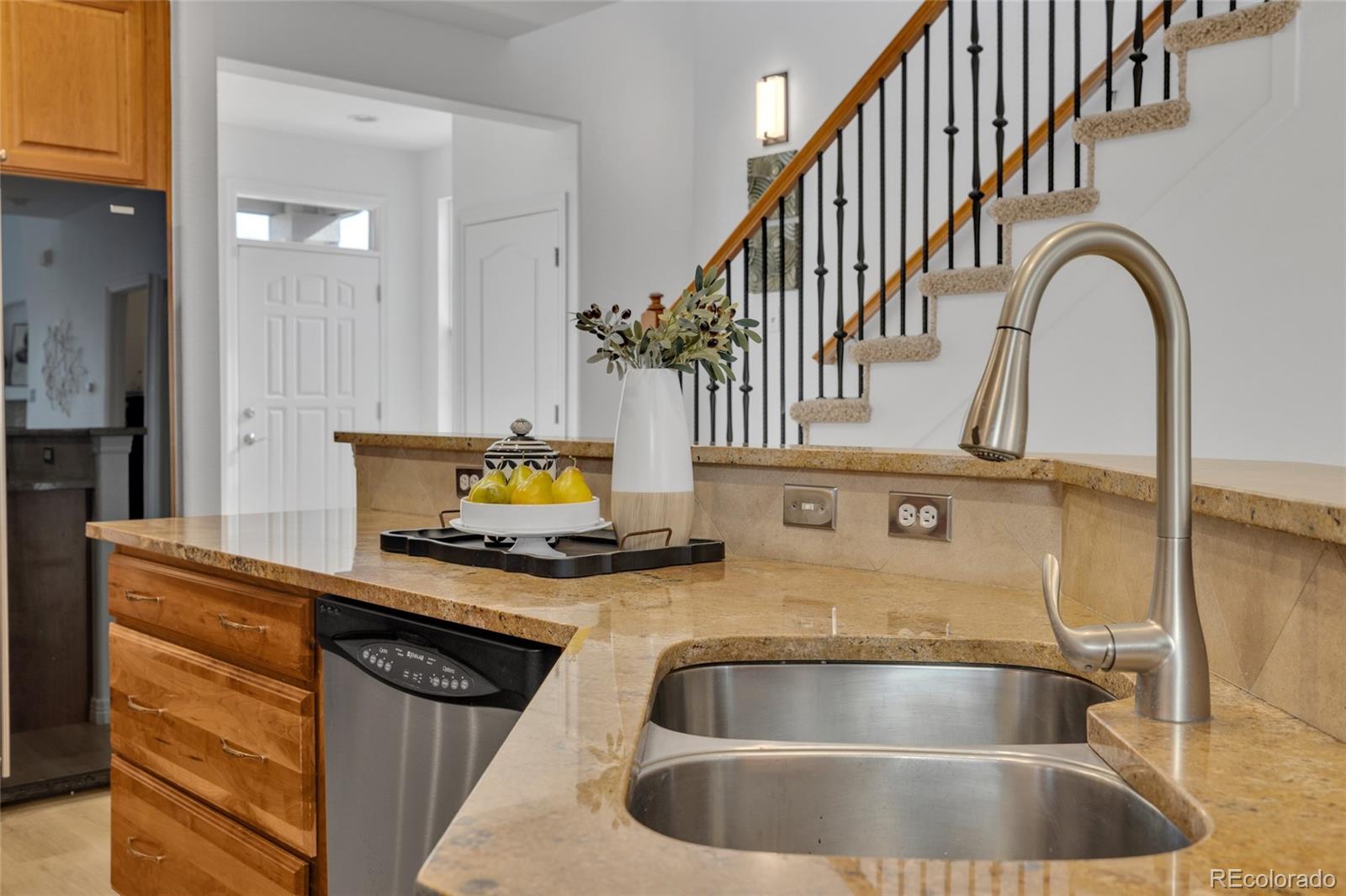 1701 South Poplar Way Denver, CO 80224 - Photo 9 of 26