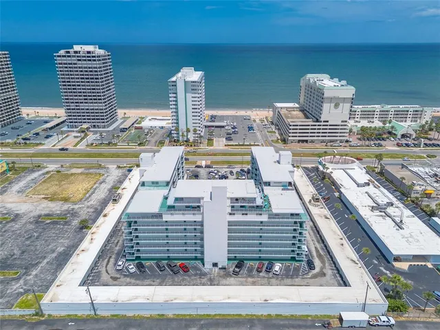 $190,000 | 2727 North Atlantic Avenue, Unit 4190, Daytona Beach, FL 32118