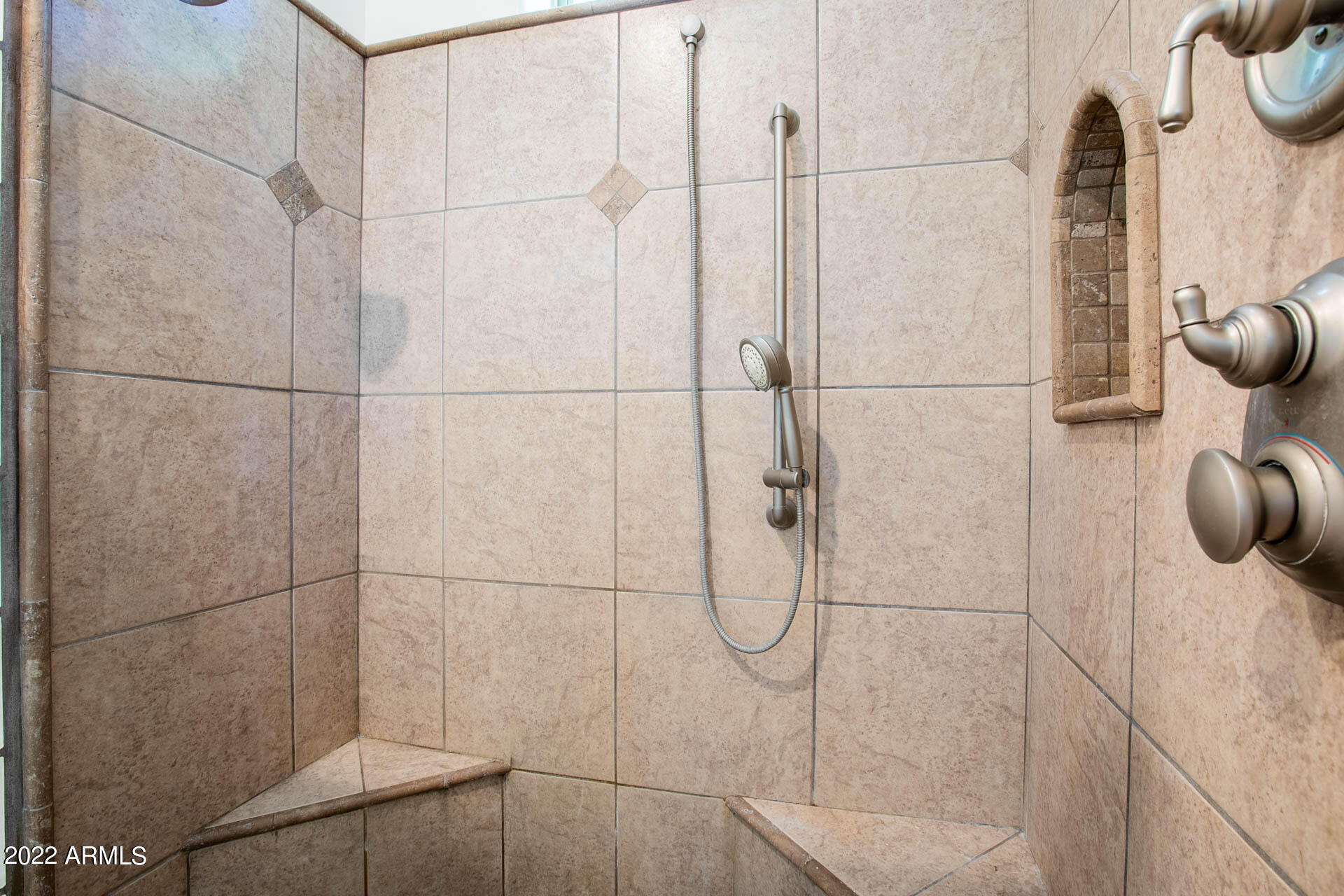 3022 East Decatur Street Mesa, AZ 85213 - Photo 21 of 33 3A9A3490-HDR