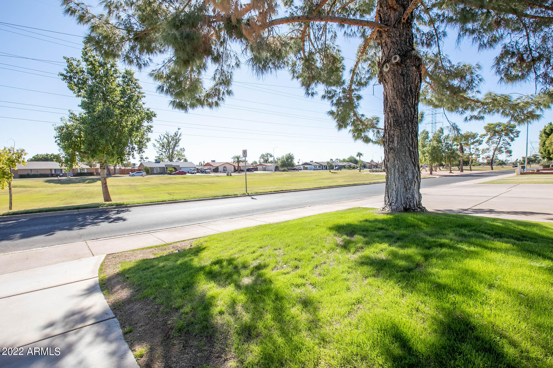 3022 East Decatur Street Mesa, AZ 85213 - Photo 3 of 33 3A9A3478-HDR