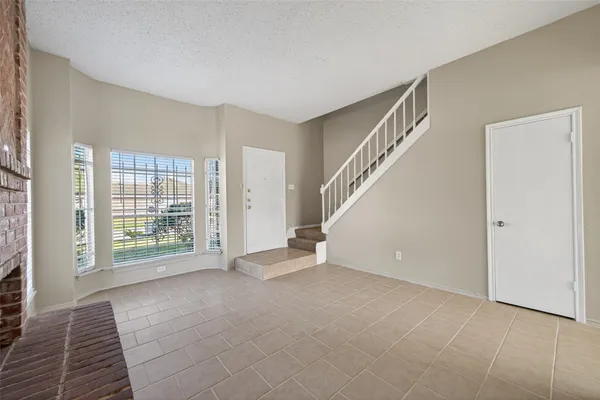 $2,000 | 3479 Rockrill Drive, Houston, TX 77045