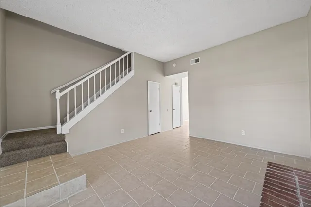 $2,500 | 3479 Rockrill Drive, Houston, TX 77045