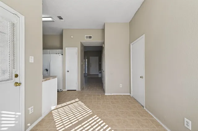 $2,500 | 3479 Rockrill Drive, Houston, TX 77045