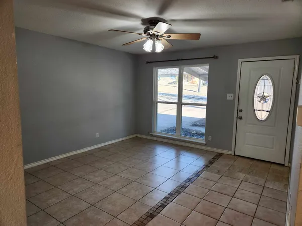 $2,600 | 3000 Ray Wood Drive, Austin, TX 78704