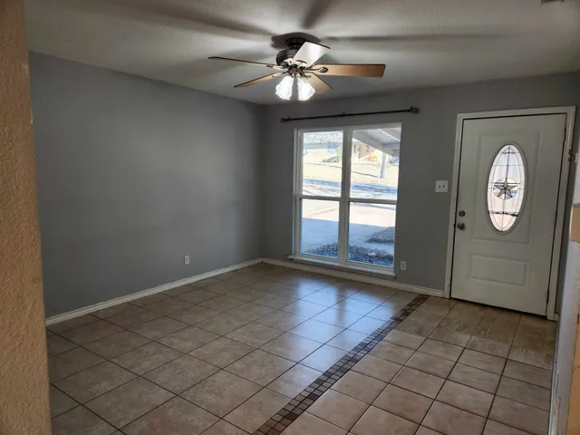 $2,700 | 3000 Ray Wood Drive, Austin, TX 78704