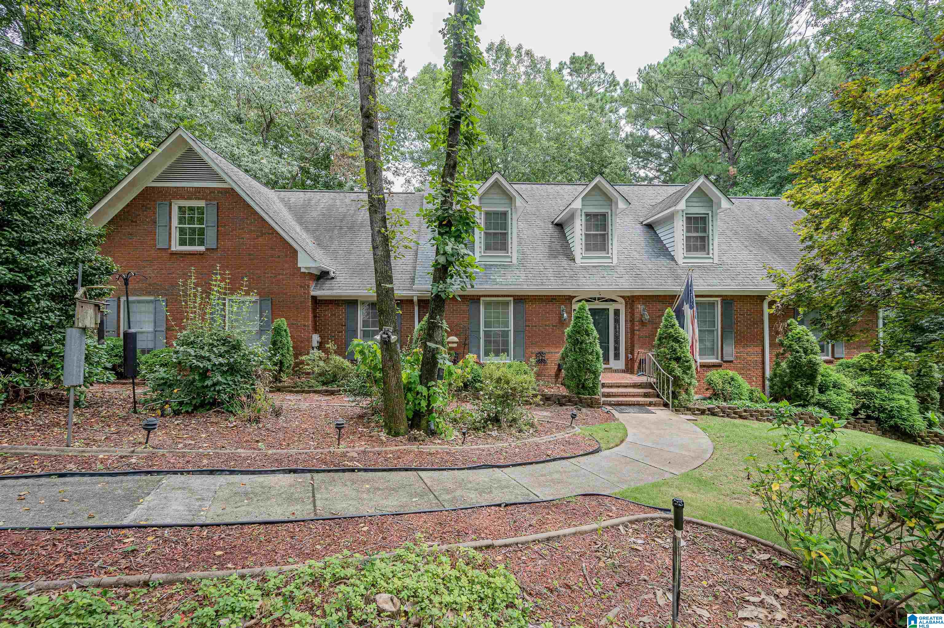144 Oakmont Road Birmingham, AL 35244 - Photo 1 of 48