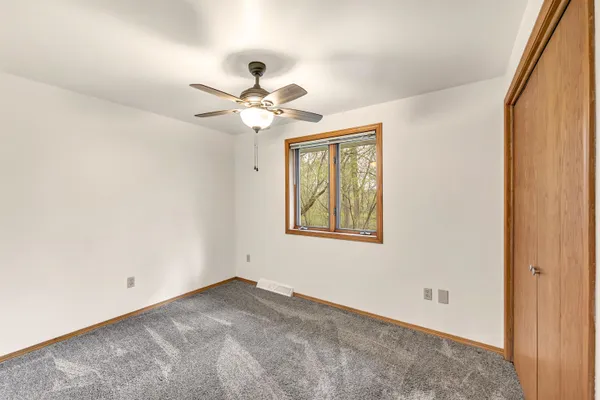 $450,000 | 2879 Lime Kiln Road, Green Bay, WI 54311