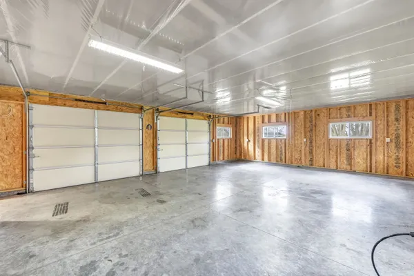 $450,000 | 2879 Lime Kiln Road, Green Bay, WI 54311
