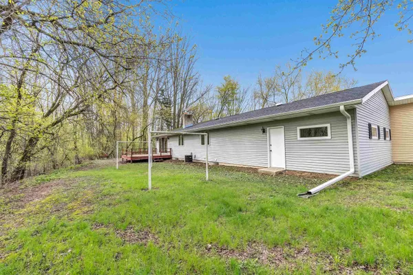$450,000 | 2879 Lime Kiln Road, Green Bay, WI 54311