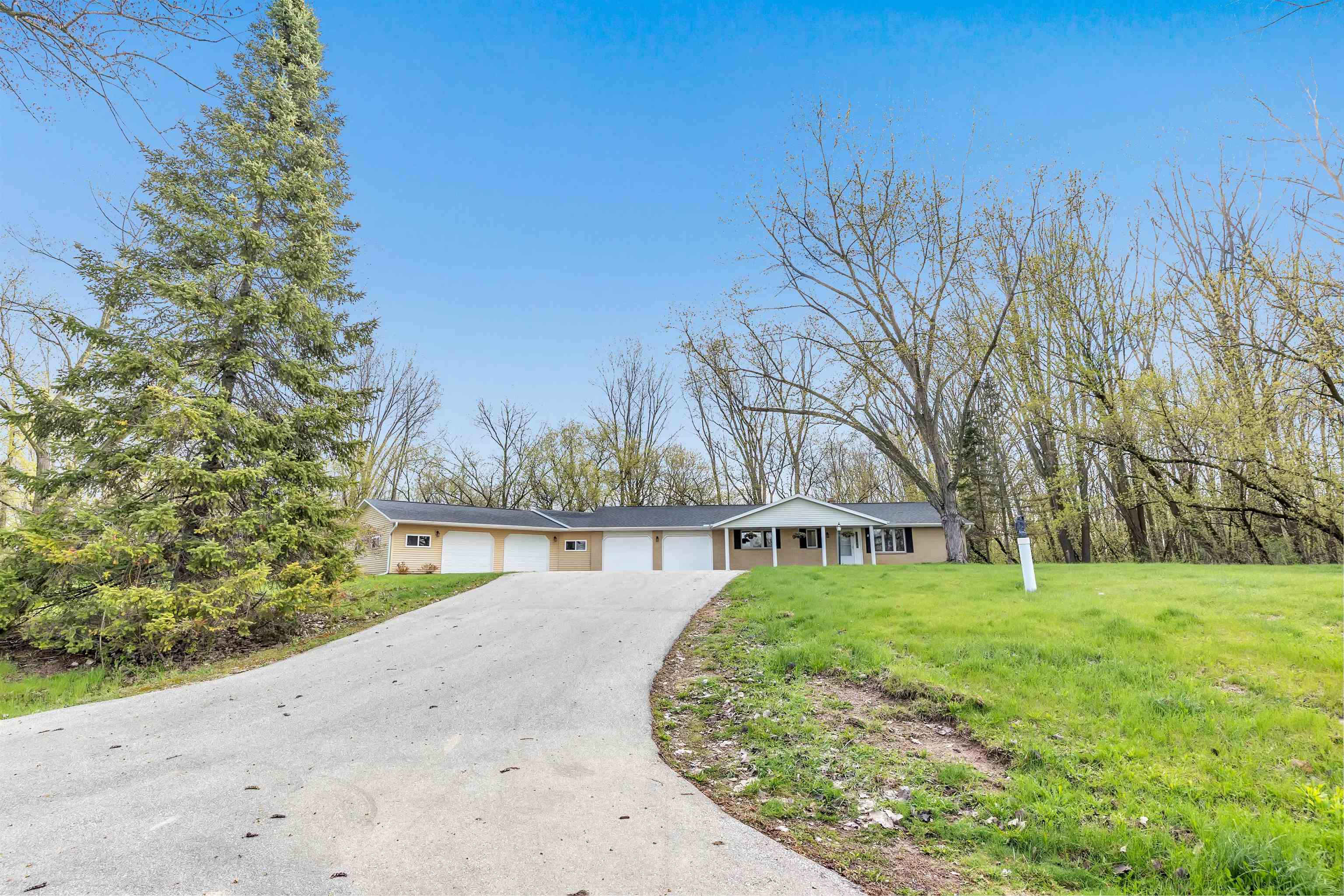 2879 Lime Kiln Road Green Bay, WI 54311 - Photo 45 of 55