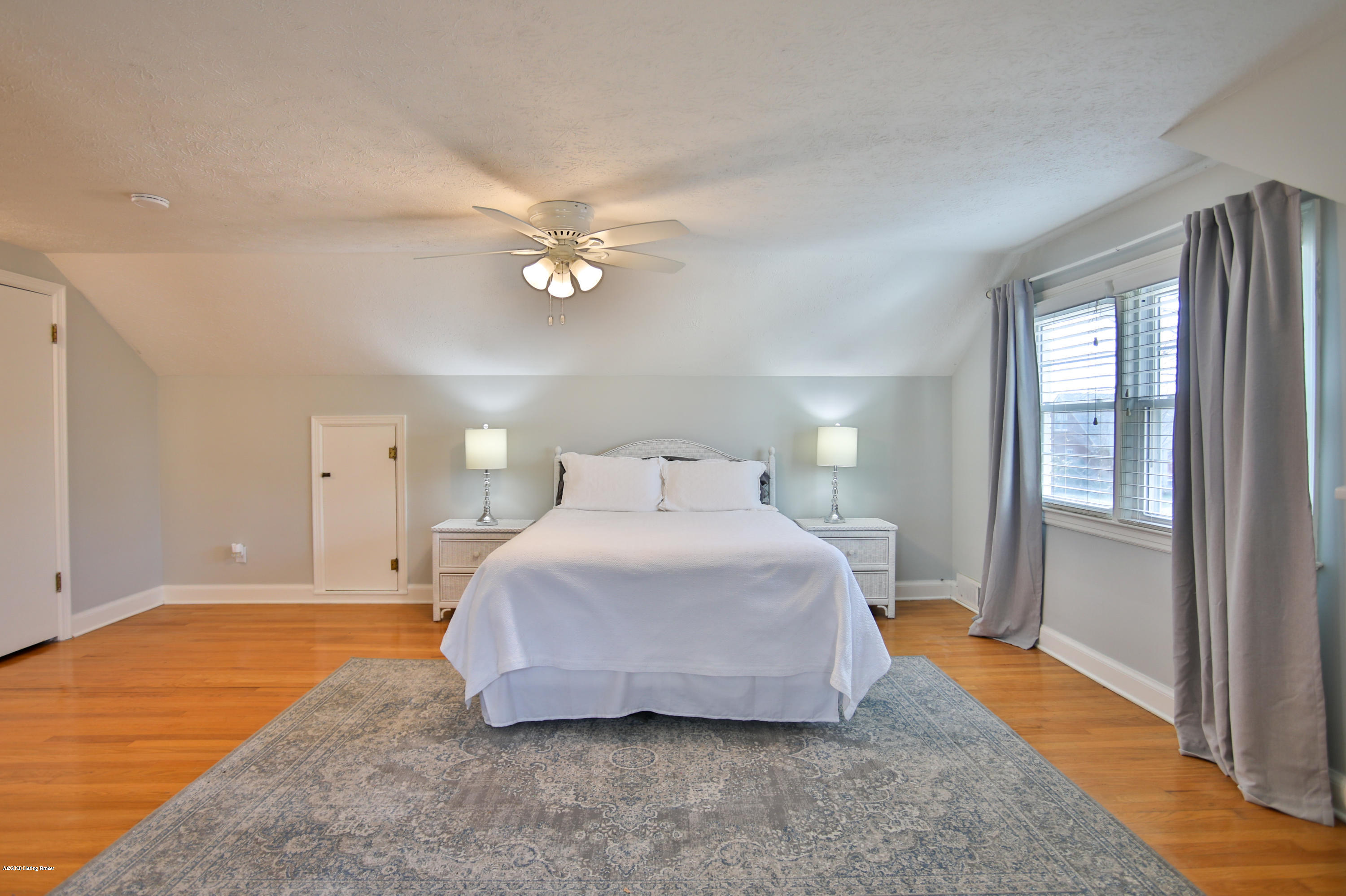 3533 Hughes Road Louisville, KY 40207 - Photo 16 of 43 1-52