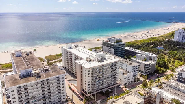 $499,000 | 345 Ocean Drive, Unit 424, Miami Beach, FL 33139