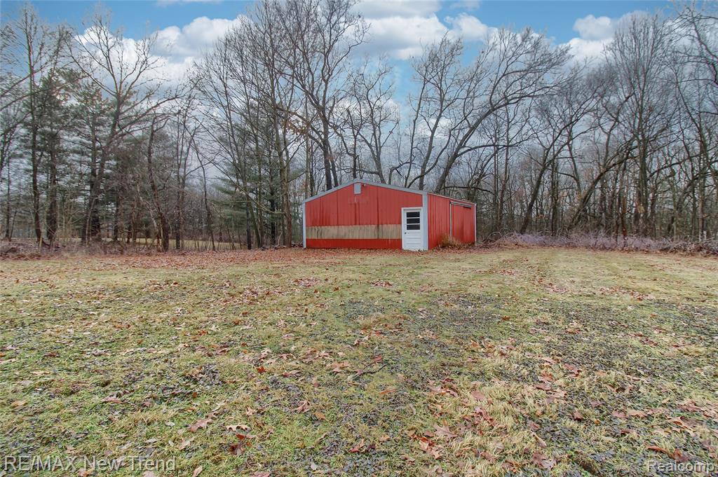 2470 Chilson Road Howell, MI 48843 - Photo 40 of 45 Gallery Image 40