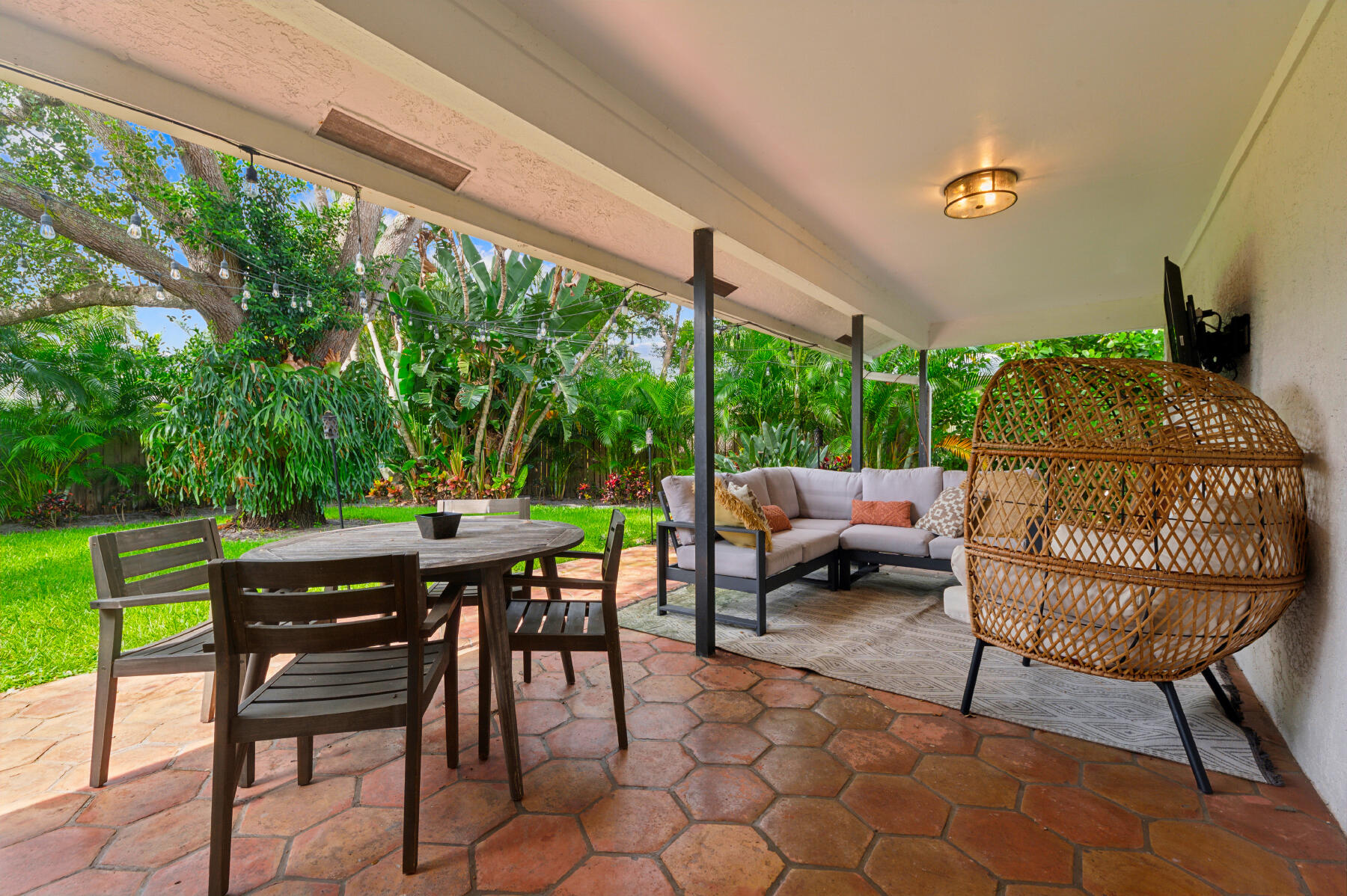 4266 Cedar Creek Road Boca Raton, FL 33487 - Photo 16 of 20 16