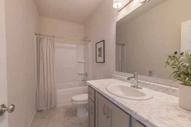 $441,990 | 2952 74th Avenue South, Fargo, ND 58104