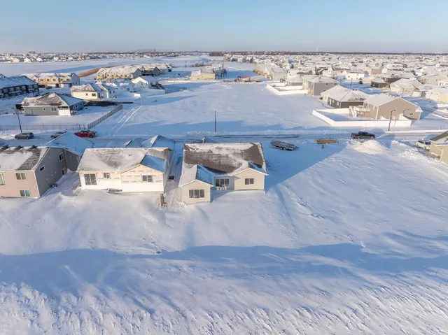 $441,990 | 2952 74th Avenue South, Fargo, ND 58104