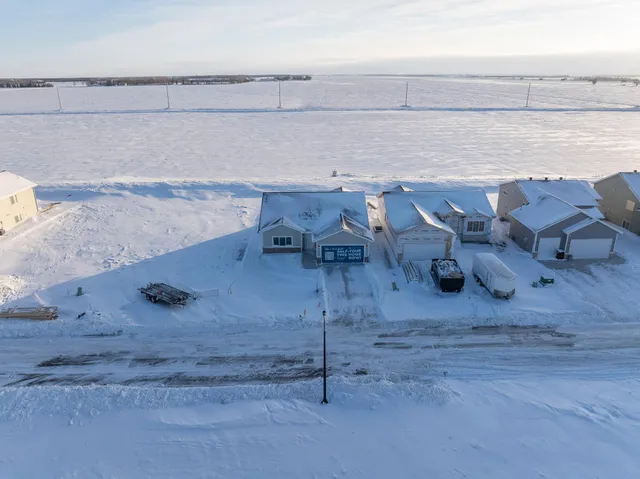 $441,990 | 2952 74th Avenue South, Fargo, ND 58104